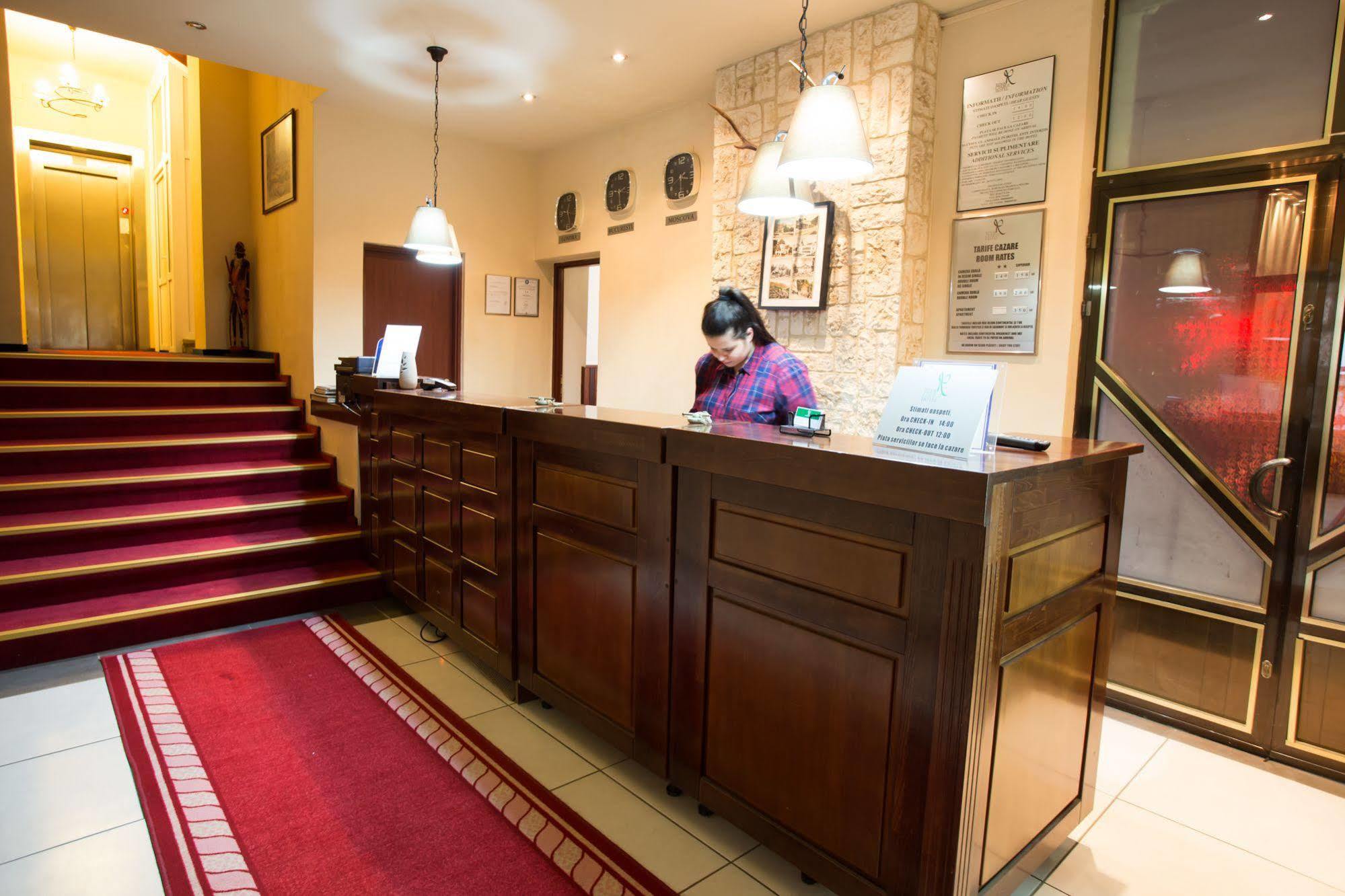 Hotel Rina Cerbul Sinaia Exteriér fotografie
